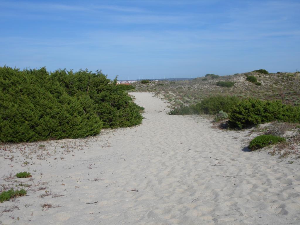 Peniche Blue Wave Home Atouguia Da Baleia Eksteriør bilde